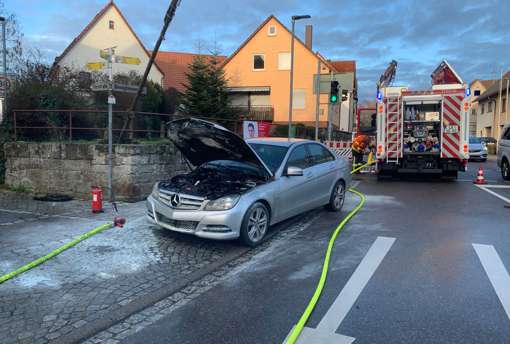 PKW Brand — Kreuzung Bönnigheimer Straße /​Flurstraße